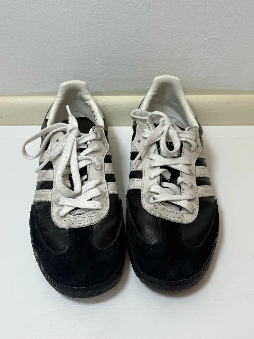adidas JP5282 Men’s Black and White Classic Three-Stripe Sneakers